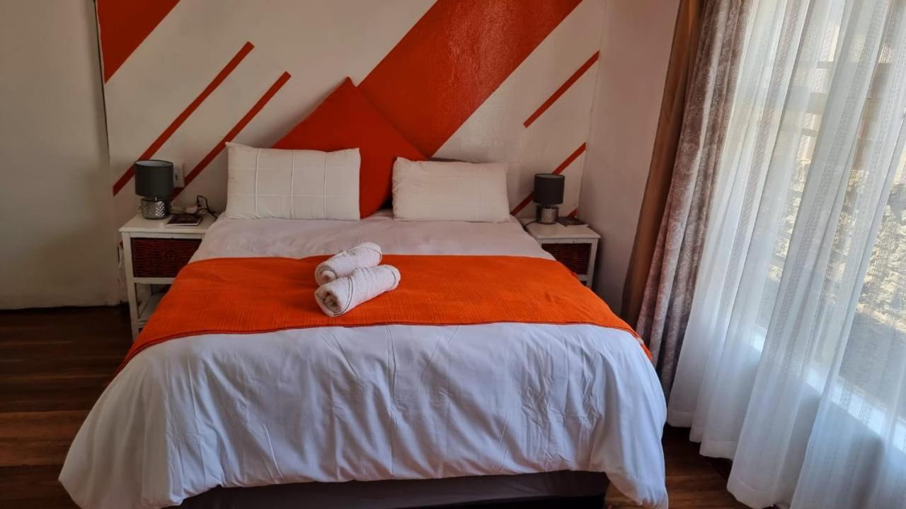 Epic Den Lodge Phuthaditjhaba Zewnętrze zdjęcie